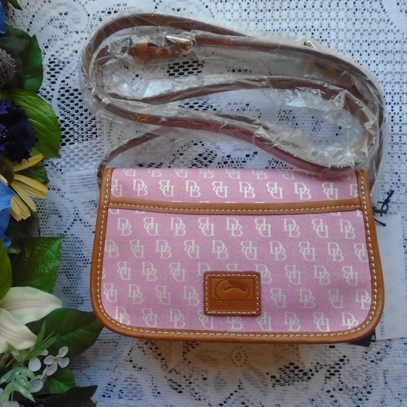Dooney & Bourke Handbags - Dooney & Bourke Small Pink Crossbody NWT
